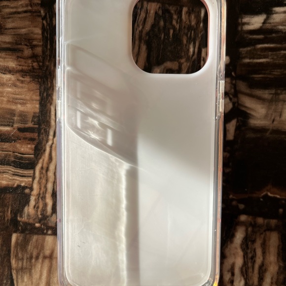 iPhone 13 pro case - Picture 2 of 2